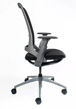 Cargar imagen en el visor de la galería, Silla RE-1830 AVA