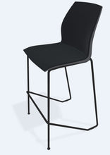 Cargar imagen en el visor de la galería, Banco KALEA Alto tipo Trineo ASIENTO Y RESPALDO TAPIZADO