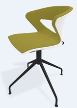 Cargar imagen en el visor de la galería, Silla KICCA Spider ASIENTO Y RESPALDO TAPIZADO