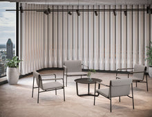 Cargar imagen en el visor de la galería, Silla Quest