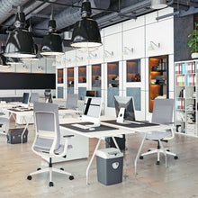 Cargar imagen en el visor de la galería, Silla QUO BLANCO, Respaldo en Malla  sin Cabecera.