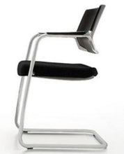 Cargar imagen en el visor de la galería, Silla COOL RE-790-G Estructura de Trineo en Gris Tapizada en Tela.