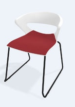 Cargar imagen en el visor de la galería, Silla KICCA trineo ASIENTO TAPIZADO
