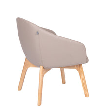 Cargar imagen en el visor de la galería, Silla Edge base de madera
