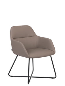 Silla CITY base en trineo negro