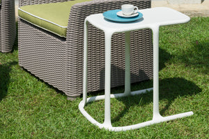 Mesa Auxiliar UNO