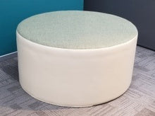 Cargar imagen en el visor de la galería, Taburete GIANT Auxiliar Cilíndrico
