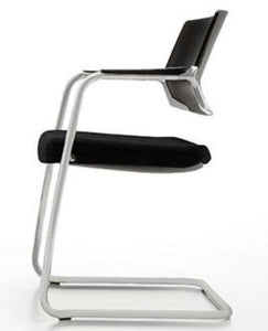 Silla COOL RE-790P-G Estructura de Trineo en Gris Tapizada en Piel.